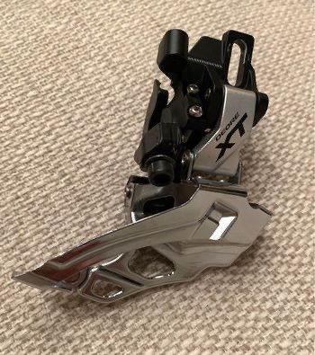 SHIMANO Deore XT FD-M786-D Front Derailleur in Frames & Parts in Kitchener / Waterloo - Image 2