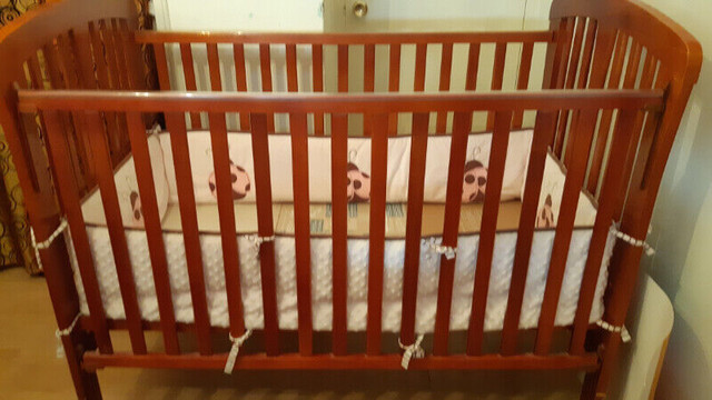 ELFE brand. One-hand Dropped  Crib plus Bumper in Cribs in City of Toronto