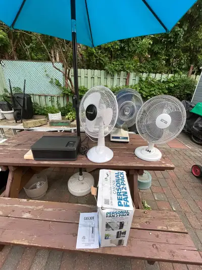 Ventilateurs sur table et purificateurs d’air,prix variés., View more