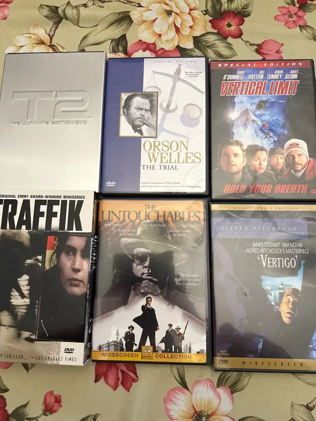 52 DVDs excellent condition in CDs, DVDs & Blu-ray in Markham / York Region - Image 9