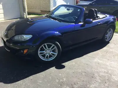 2011 Mazda Miata MX-5 Sport convertible with 6 speed automatic transmission and 2.0 litre 4 cylinder...