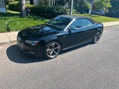 Audi S5 Convertible 2013 couleur noir avec interieur noir en cuir. Acheté en janvier 2023. Conduit s...