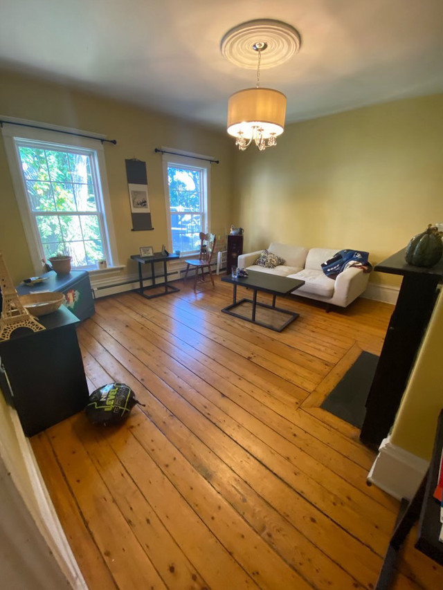 Sublet for 3-person home, Wellington Street (1166-2 Wellington) in Short Term Rentals in City of Halifax - Image 2