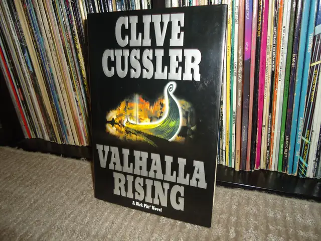 Clive Cussler Hardcover Books: Posting Three $10 Each. in Fiction in Mississauga / Peel Region - Image 4