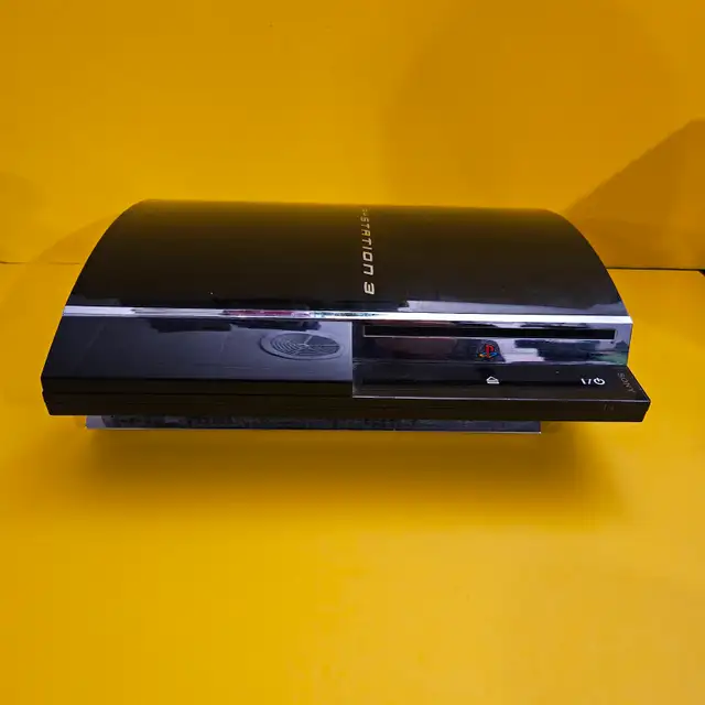 Playstation 3 (PS3) Console (PS2/PS1 Backwards Compatible) in Sony Playstation 3 in Edmonton - Image 3
