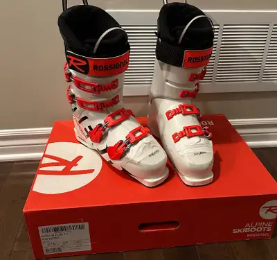 Rossignol HERO WC 90 ski boots. Size 27.5 Flex 90 Last 97mm Sole size 316mm In good condition. $250