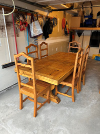 Dining Room table set 6 chairs