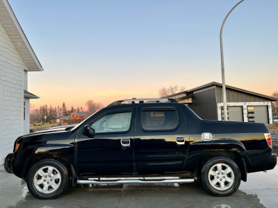 Honda Ridgeline EX-L 2006 Trade?