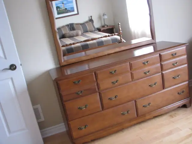Set de chambre in Beds & Mattresses in Laval / North Shore - Image 3