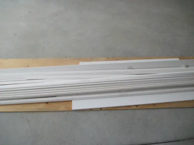 Primed Wood Moulding in Windows, Doors & Trim in Belleville - Image 4