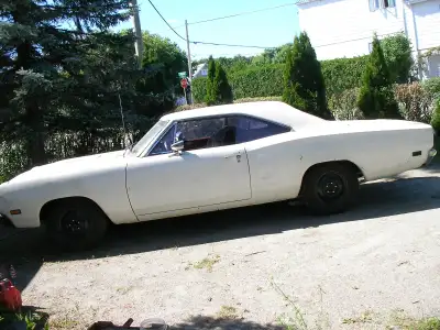 This car is a number 5 on appraisal. A running car, essentially all together. Is not weathered, wrec...