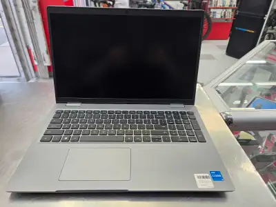 ordinateur portable DELL LATITUDE 5530, View more