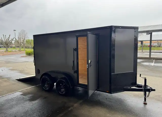 $75/Truck/Trailer/2 strong movers577867783414763525