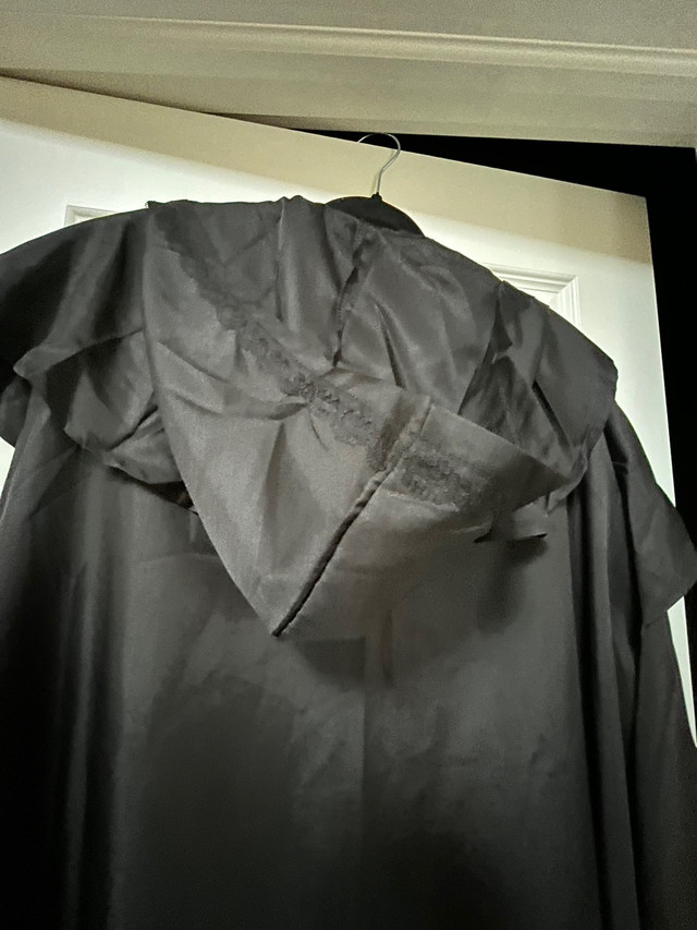 Hooded cloak  in Costumes in Regina - Image 3