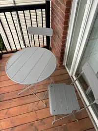 MOVING SALE: balcony table & chairs!