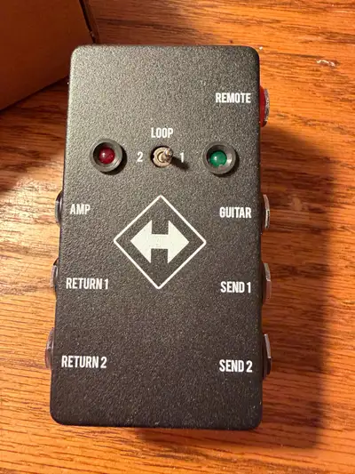 This JHS Switchback utility box guitar pedal is in excellent condition and ready to optimize your pe...