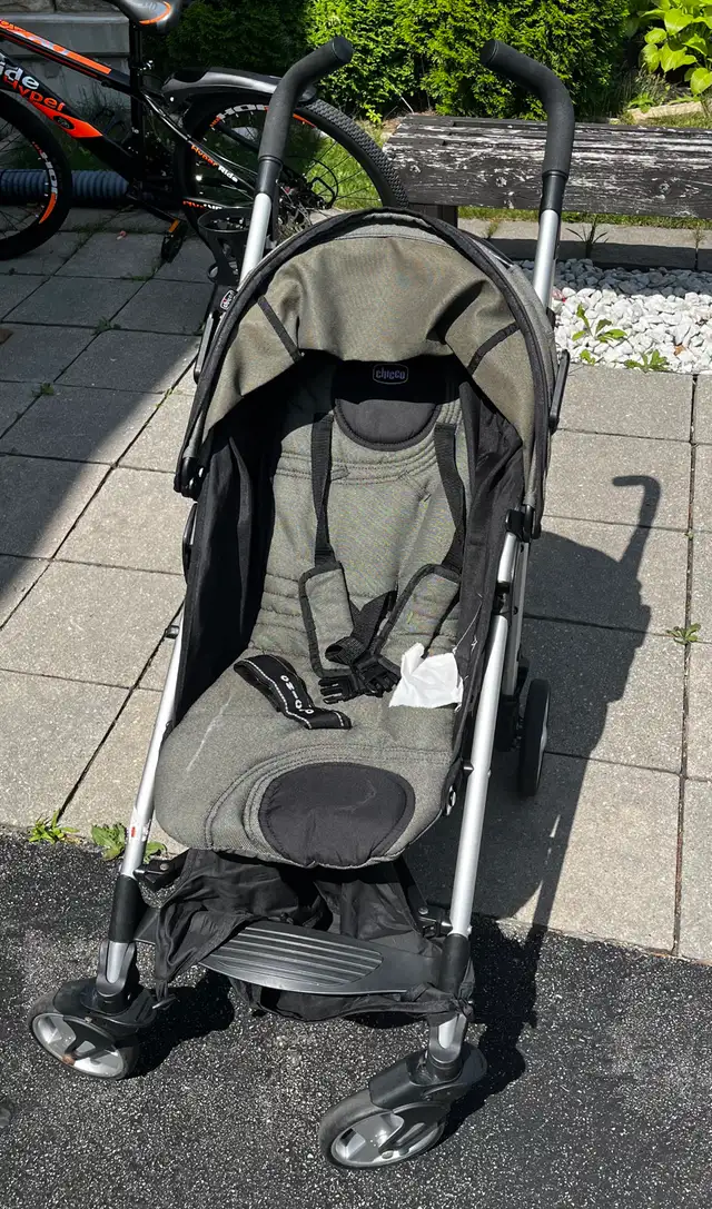 Baby stroller (PRICE NEGOTIABLE) in Strollers, Carriers & Car Seats in Hamilton - Image 3