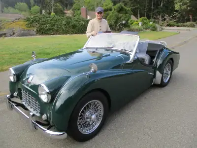 Lovely example of this sought after Triumph TR3 roadster. Has rare OD Overdrive with chrome wire whe...