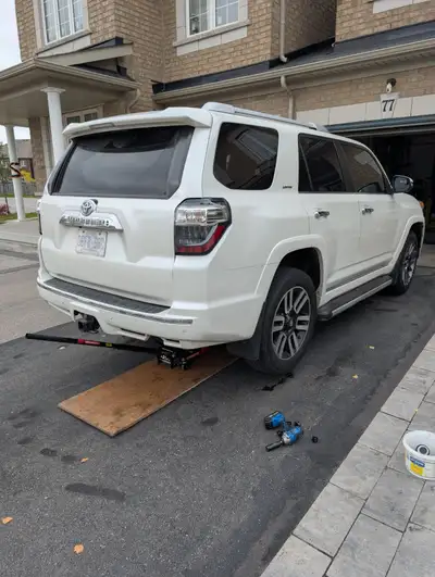 Offering mobile tire change services to residents of Richmond Hill and surrounding area with extensi...