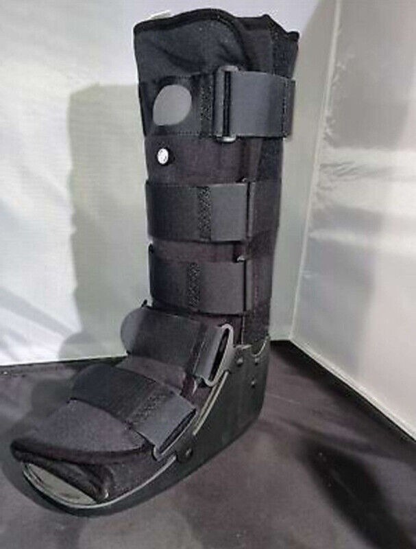 Air Walker medical boot. Brand new never used. in Health & Special Needs in City of Halifax - Image 2