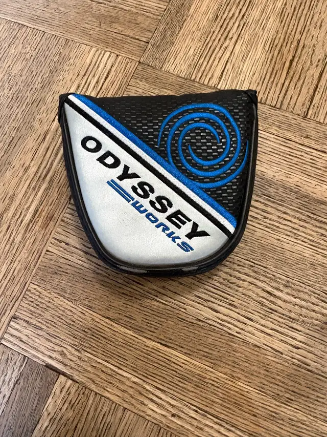 Odyssey Works Superstroke Versa 7 -Tank putter in Golf in Mississauga / Peel Region - Image 7