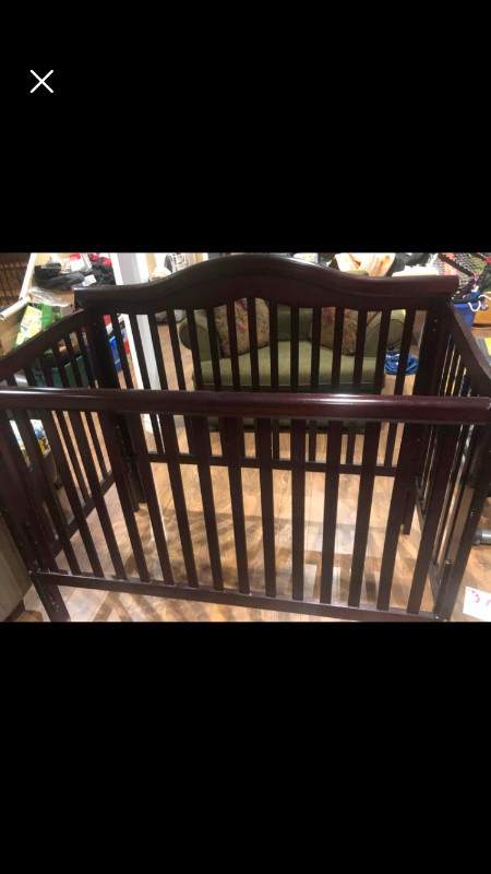 Baby Crib in Cribs in Mississauga / Peel Region