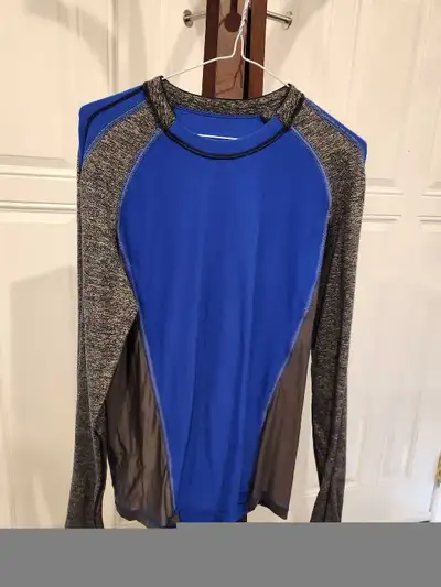 Lululemon Men's Long Sleeved Blue & Grey Large Top, View more