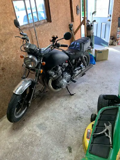 I have a 1981 Suzuki gs1000 for sale it runs and drives but will need a little work asking $1000