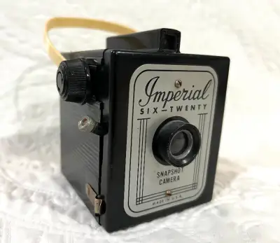 IMPERIAL SIX-TWENTY VINTAGE CAMERA - 1950s - Very Clean, View more