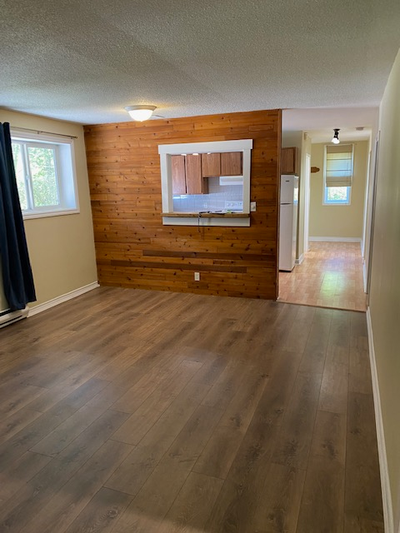 Please read full description: Available April 1st: 2 bedroom 1 bath ground level unit of a duplex (t...