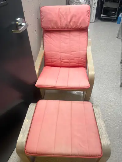 Chaise IKEA 15$ ventilateur 25$