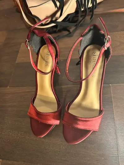 women’s shoes, View more
