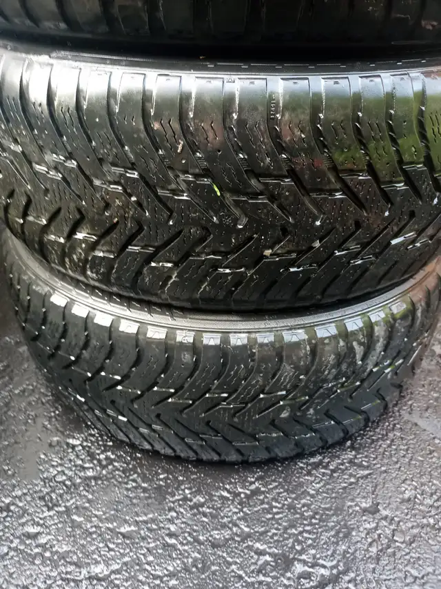 pneus d’hiver nokian  235/55R18 in Tires & Rims in Laval / North Shore - Image 4