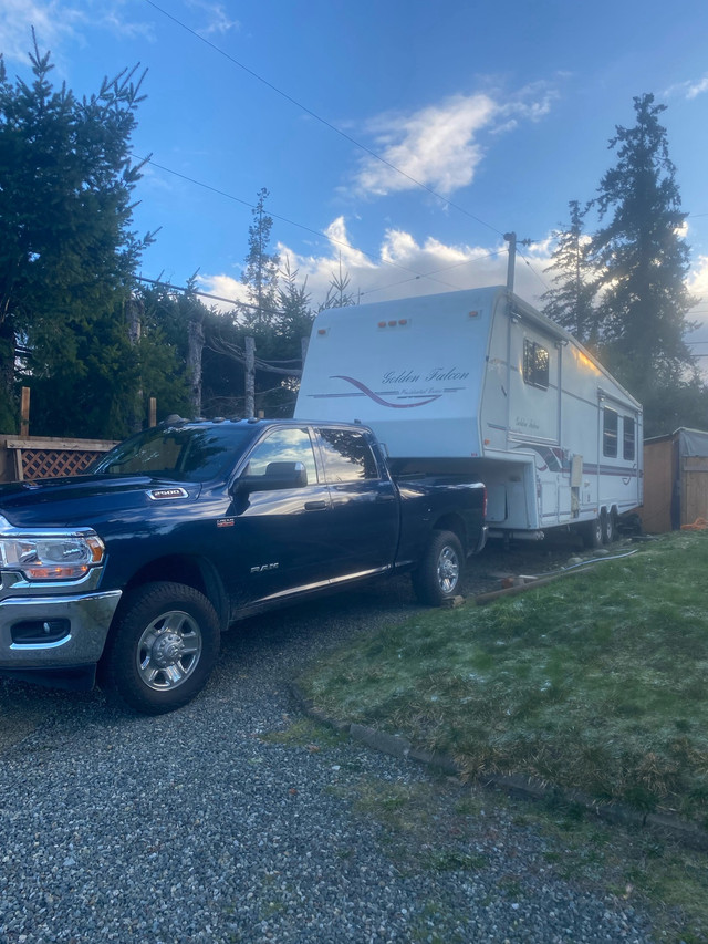 5TH WHEEL RV&MARINE TOW HAULING in Travel Trailers & Campers in Campbell River - Image 3