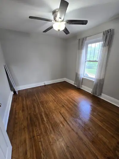 Private room available from jan 1