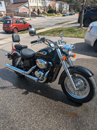 Near mint 750 Honda Shadow Ace motorcycle for sale