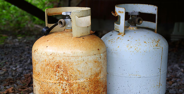 Recycle BBQ Tank pickup...Rusted...Expired in BBQs & Outdoor Cooking in Hamilton