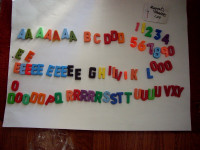 FISHER PRICE MAGNETIC LETTERS/NUMBERS MIXED