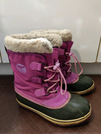 Pink Sorel Winter Snow Boots in Size 5 Girls Youth
