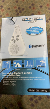 Digital Labs splash proof portable Bluetooth speaker. Brand new