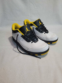 Men's Air Jordans - size 9.5