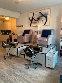 Nail Space for Rent