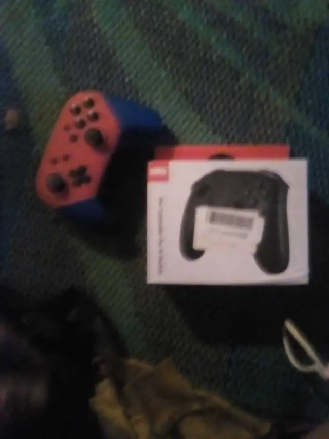 Nintendo Switch Pro Controller535274696979271681