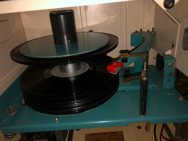 Seeburg 1000 Background Music System for parts or project dans Art et objets de collection  à Ville de Montréal - Image 3