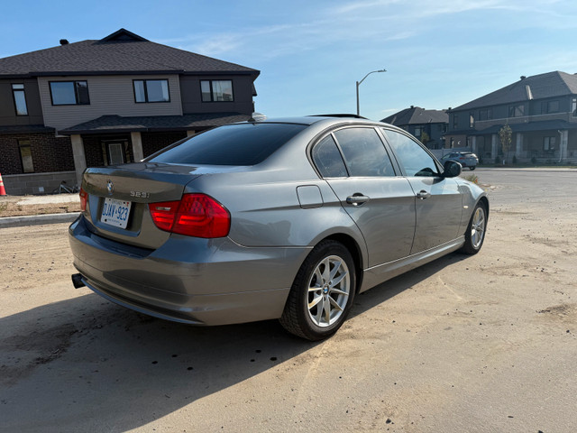2011 bmw 323i  in Cars & Trucks in Ottawa - Image 3