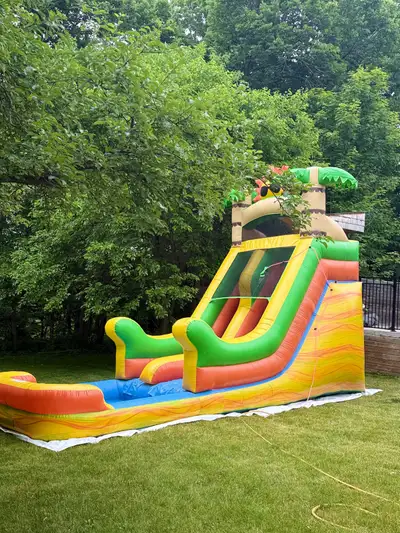 Waterslide for daily rent (GTA) region , Bouncy Castle, View more