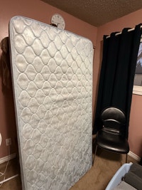 free twin mattress