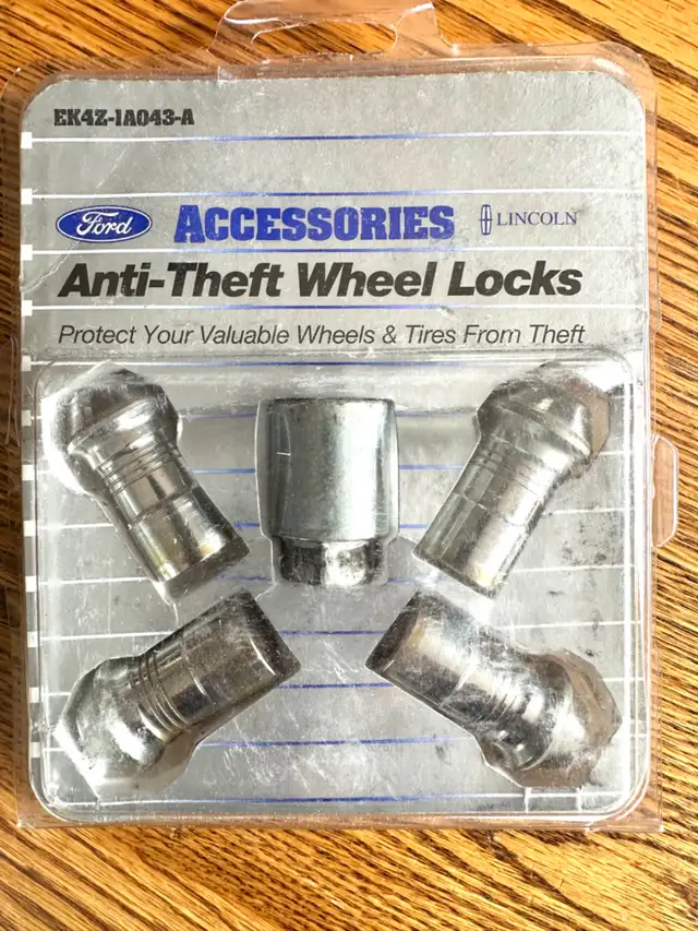 Ford Truck Anti Theft Wheel Locks in Tires & Rims in Dartmouth - Image 2