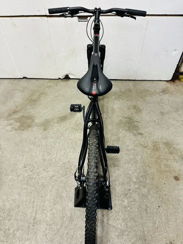 Overhauled Norco aluminum mountain bike with disc brakes in Mountain in Markham / York Region - Image 8