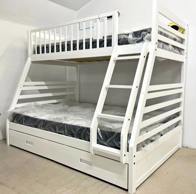  Bunk Bed with Drawers + Mattress – Perfect for Kids’ Rooms! dans Lits et matelas  à Sherbrooke - Image 3